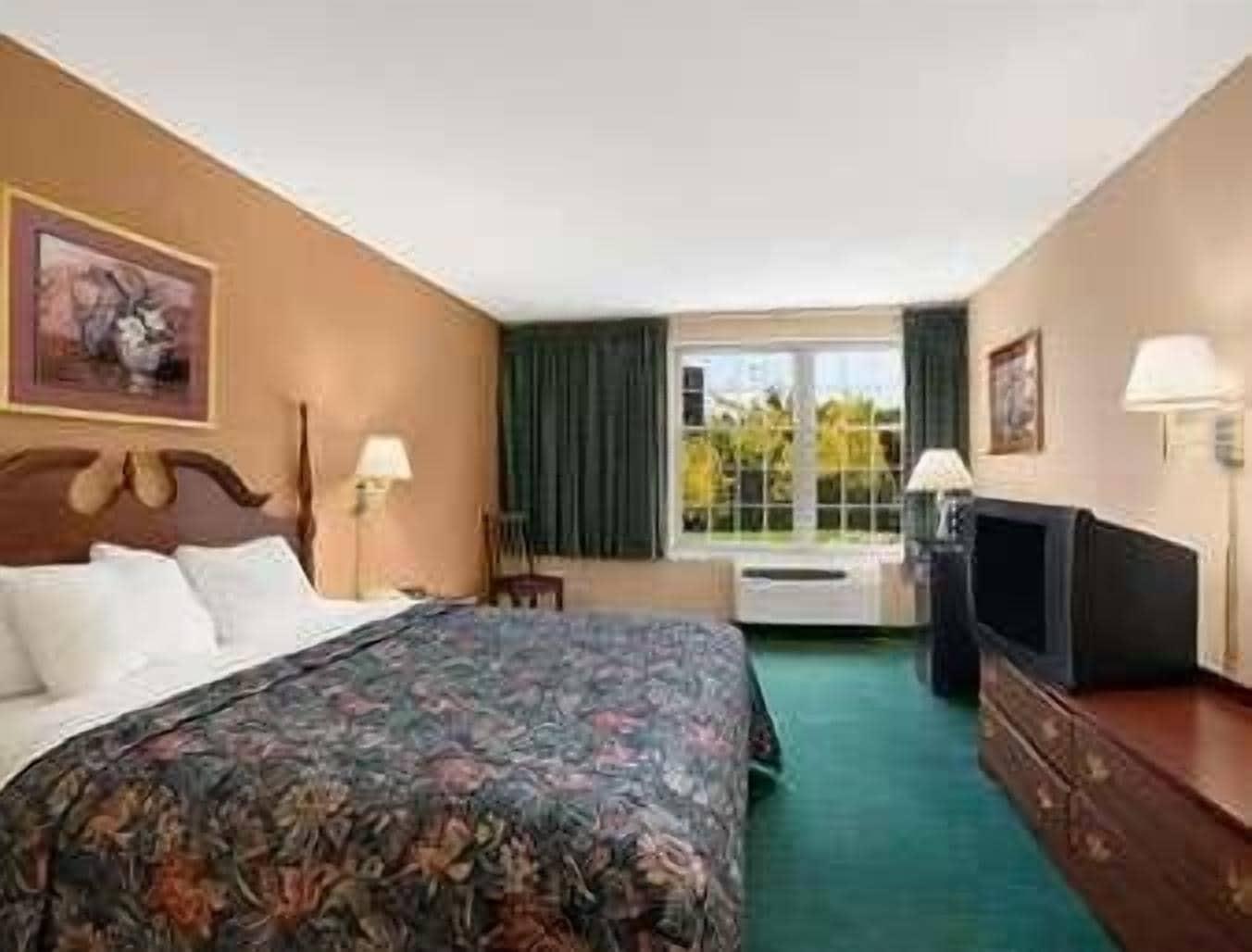 Days By Wyndham 2* Madisonville
