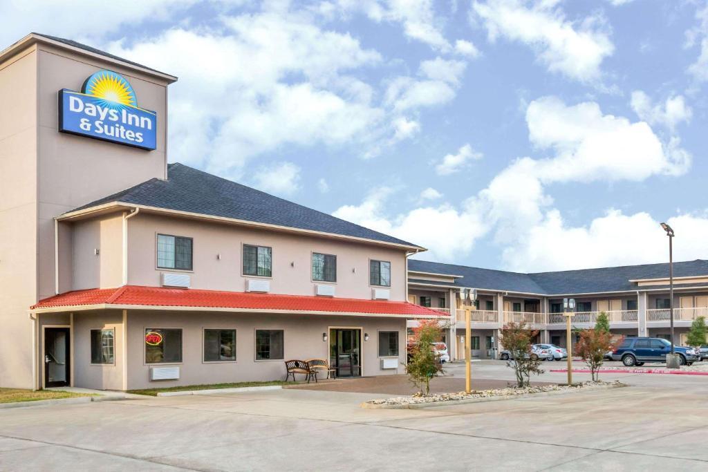 Days By Wyndham Madisonville